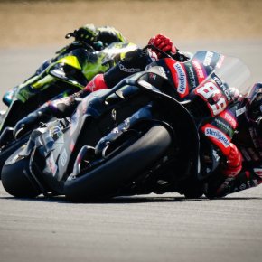 APRILIA กวาดฟรอนท์โรว์  ฆอร์เก มาร์ติน คว้าโพล Dutch Grand Prix 2026