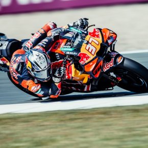 เปโดร อคอสต้า รับต้องมีปาฏิหาริย์ หากหวังคว้าชัย British Grand Prix 2026