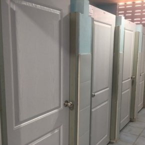 ประตูUPVCสำหรับบานประตูห้องน้ำ โรงเรียนปทุมวิไล 