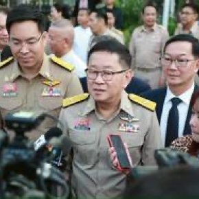 ศธ.ตั้ง 'รมช.อัครนันท์' นั่ง "ผอ.ศูนย์พิทักษ์สิทธิเสรีภาพนักเรียน-ครู"
