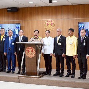 "กมธ.ทหาร วุฒิสภา"ดีเดย์ 24 กค. เรียกนายกฯแจงปมปัญหาชายแดนไทย-กัมพูชา