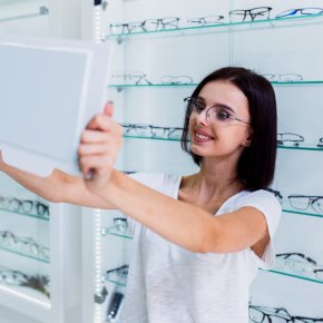 บริการวางระบบเปิดร้านแว่นตา พร้อมติดตั้งอุปกรณ์ถึงที่ | Grandlondon Optical