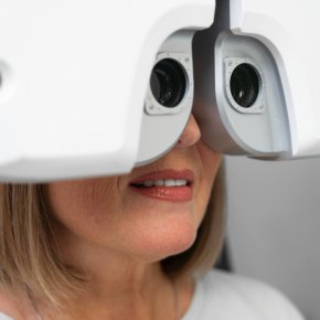 Phoropter (หัวกระโหลก) ลด Human Error ได้อย่างไร | เพิ่มความแม่นยำในการวัดสายตา (Grandlondon Optical)