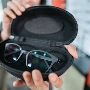 เครื่องมือวัดสายตาราคาถูกกับรุ่นมืออาชีพต่างกันตรงไหน? วิเคราะห์ก่อนตัดสินใจซื้อ