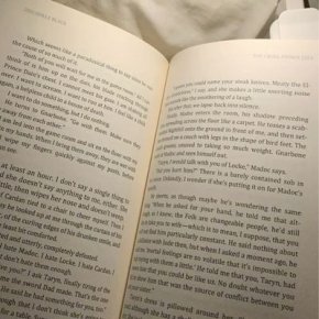 โคมไฟอ่านหนังสือเลือกยังไงน้าาา? อยากรู้มาอ่านกันได้เลย!