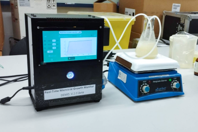 Automatic Absorbance Monitor