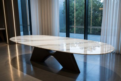 สั่งทํา โต๊ะทานข้าวทรงไข่