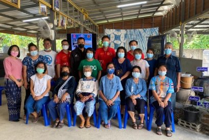 ธนาคารออมสินร่วมมือกับสำนักงานคณะกรรมการ   การอาชีวศึกษา ดำเนินโครงการออมสินสร้างอาชีพสู่ชุมชน   เพื่อสร้างงาน สร้างอาชีพ ลดรายจ่าย เพิ่มรายได้ ภายใต้สโลแกน พัฒนาชุมชน สร้างคน สร้างความรู้ สู่อาชีพ