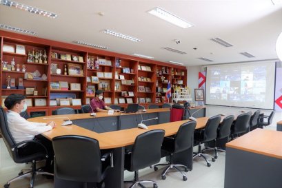 เข้าร่วมการสัมมนากลุ่มย่อย เรื่อง "วุฒิสภากับการปฏิรูปการศึกษาเพื่ออนาคตของคนไทย"