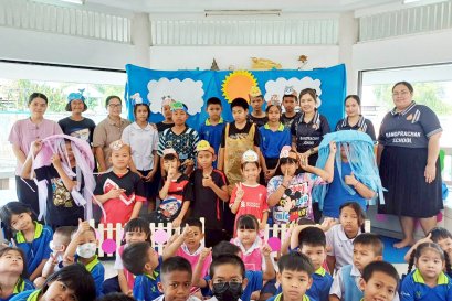 เล่า อ่าน เล่นเป็นตัวละครจากนิทานสำนักพิมพ์ มูลนิธิเด็ก