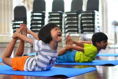 โยคะท่านอนคว่ำ (โยคะวัยอนุบาล : บทที่ 4)