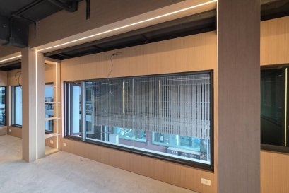 ผลงานติดตั้งอินทีเรียฟิล์มลายไม้ เปลี่ยนภาพลักษณ์ทั้งห้องในพริบตา