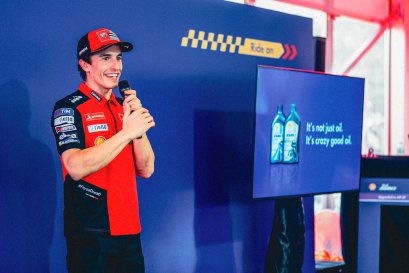 Shell ADVANCE engine oil and Shell V-Power fuel