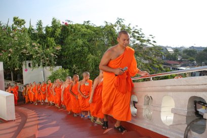 วัดธรรมาภิรตาราม ได้จัดให้มี โครงการบรรพชาสามเณรภาคฤดูร้อน ประจำปี ๒๕๖๒ (ปิดเทอมเต็มบุญแทนคุณพ่อแม่) ได้เดินทางมาทัศนศึกษา ณ วัดสระเกศ ราชวรมหาวิหาร