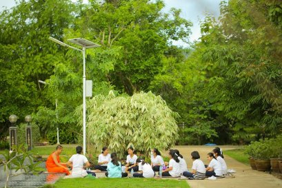กิจกรรม "เมื่อฉันและเธอมาเจอกัน" ค่ายอบรมคุณธรรม จริยธรรม วันศุกร์ ที่ ๓ มิถุนายน ๒๕๕๙