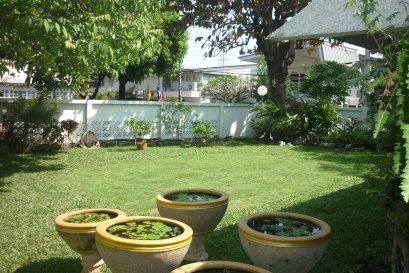 โครงการหมู่บ้านชลนิเวศน์ - ประชาชื่น