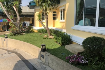 โครงการหมู่บ้านลดาวัลย์ - ปิ่นเกล้า