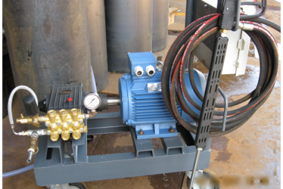 งานประกอบแท่นปั๊มน้ำแรง