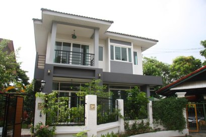 ผลงานบ้าน คุณลลิตา YB-08