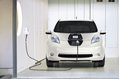 ส่อง 5 รถยนต์ EV น่าใช้ประจำปี 2566