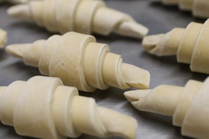 โดว์แช่แข็ง: โซลูชันสำหรับเบเกอรีคุณภาพสูงระดับอุตสาหกรรม Frozen Dough Solutions for Industrial-Quality Bakery Products