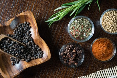 Pyrrolizidine Alkaloids (PAs): ความเสี่ยงเงียบในวัตถุดิบจากพืช Pyrrolizidine Alkaloids (PAs): A Hidden Risk in Plant-Derived Raw Materials