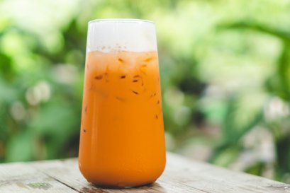 เจาะลึกชาไทย: องค์ประกอบ ปัจจัยความนิยม และข้อกังวลด้านความปลอดภัย Thai Tea Insight: Components, Popularity Factors, and Safety Concerns