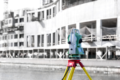 ประโยชน์ของกล้องประมวลผลรวม (Total Station) มีอะไรบ้าง