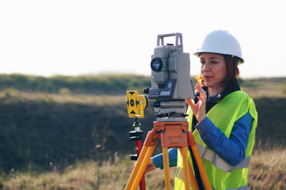 การดูแลรักษากล้อง TOTAL STATION