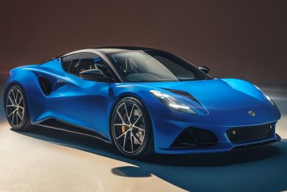 Lotus Emira สปอร์ตคาร์ระดับพรีเมี่ยมใหม่ล่าสุด มาพร้อมขุมพลังวางกลาง 4 สูบ พัฒนาร่วมกับ AMG