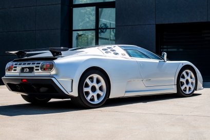 BUGATTI CENTODIECI  ฉลองอายุครบ 110 ปี ด้วยไฮเปอร์คาร์รุ่นพิเศษ