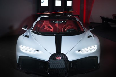 ส่งมอบเรียบร้อย!! กับ Bugatti Chiron Pur Sport คันแรกในโลก 