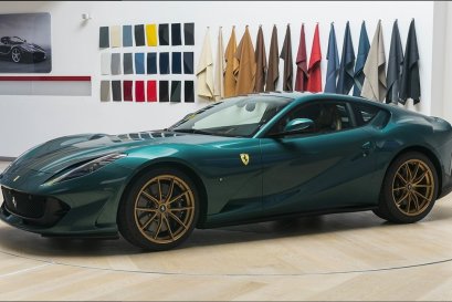 ตามใจลูกค้า! Ferrari 812 Superfast ตกแต่งพิเศษโดยแผนก Ferrari Tailor Made