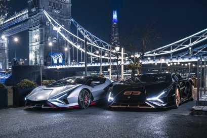หล่อคู่!! Lamborghini Sián คันละ 113 ล้าน ส่งถึงมือลูกค้าโดย Lamborghini London