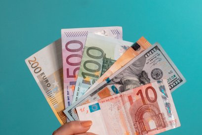 แลกเงินก่อนเที่ยว