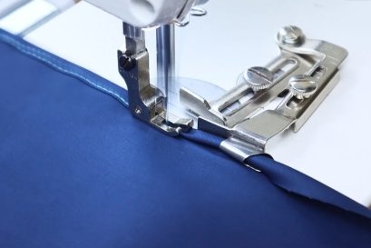 เทคนิคการพับชายโดยไม่ต้องใช้เข็มหมุดกลัดหรือการเนาก่อนเย็บ ตะเข็บสวย ขนาดสม่ำเสมอ