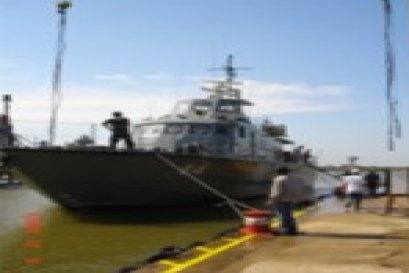 งานตรวจสอบและวัดค่า Vibration บนเรือตรวจการณ์ ของสำนักงานตำรวจแห่งชาติ ผลงานบางส่วนเมื่อปี พ.ศ. 2549