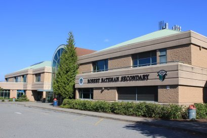 มัธยมเเคนาดา_Study_in_Canada_เรียนต่อแคนาดา_Abbotsford_School_District_robert_bateman_secondary_school