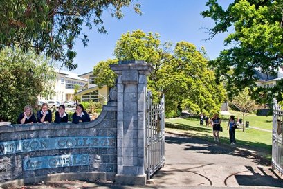 Nelson_College_for_Girls_high_school_in_new_zealand_โรงเรียนประจำนิวซีแลนด์_โรงเรียนมัธยมนิวซีแลนด์_โรงเรียนหญิงล้วน
