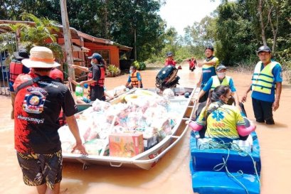 TEIL มอบน้ำดื่มช่วยเหลือผู้ประสบอุทกภัย อำเภอวังจันทร์ จังหวัดระยอง 