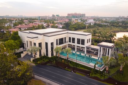 pruksa-the-plam-french-hussmann-style