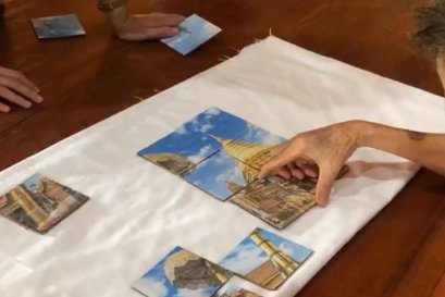 ต่อจิ้กซอว์ภาพสถานที่+บรรยายเพื่อกระตุ้นความจำของผู้สูงอายุ