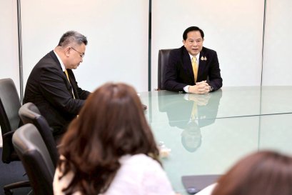 พรรครวมไทยสร้างชาติ  คณะทำงานของสำนักงานสภาพัฒนาการเศรษฐกิจและสังคมแห่งชาติ (สศช.) ได้เข้าพบ พี่ตุ๋ย-พีระพันธุ์ สาลีรัฐวิภาค รองนายกรัฐมนตรี และ รมว.พลังงาน ในฐานะหัวหน้าพรรครวมไทยสร้างชาติ เพื่อขอความเห็นต่อทิศทางแผนพัฒนาเศรษฐกิจและสังคมแห่งชาติฉบับที่ 1