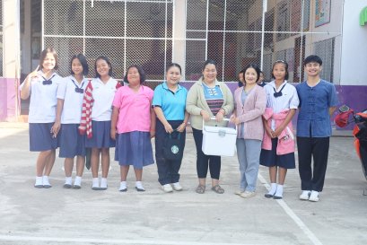 โรงพยาบาลส่งเสริมสุขภาพตำบลแม่หละ ให้บริการหยอดวัคซีนโปลิโอ และฉีดวัคซีนป้องกันมะเร็งปากมดลูก