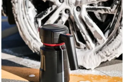 A subdistrict community disaster early-warning center and its equipment storeroom chooses the Sylvonette cordless electric foam sprayer to match 2026 government procurement standards