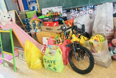 ขอขอบพระคุณ คุณ กานต์สินี ตระการรุ่งโรจน์