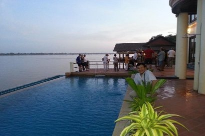 Pon arena hotel (เมืองโขง)