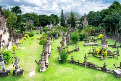 สถานที่ น่าเที่ยว 8 อันดับในเมืองลาว