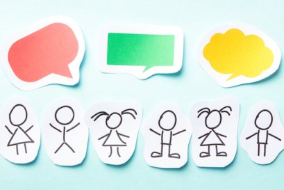  เด็กขาดการกระตุ้นทางภาษาและการพูดที่เหมาะสม