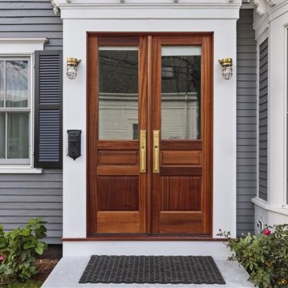 ประตูหน้าบ้าน